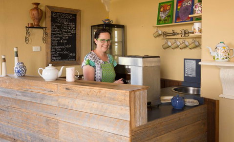 St Andrews Inn - Tourism Caloundra 7