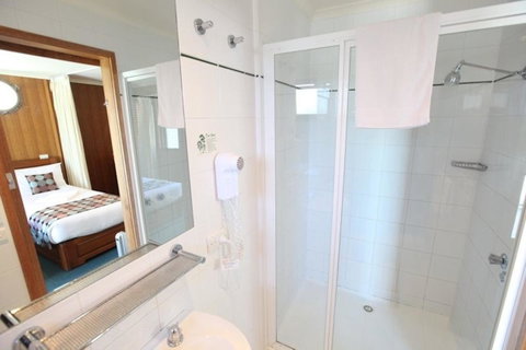 Point Lonsdale Guest House - Tourism Caloundra 23