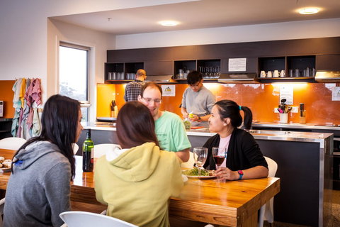 The Island Accommodation - Tourism Caloundra 11