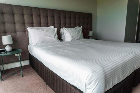 The Apollo - Tourism Caloundra 9