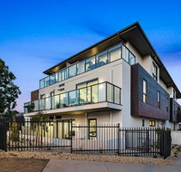 Manhattan Apartments - Notting Hill - Tourism Caloundra