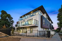 Book Notting Hill Accommodation Vacations Tourism Caloundra Tourism Caloundra