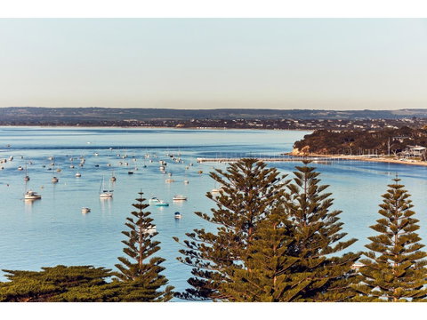 Hotel Sorrento - Tourism Caloundra 23