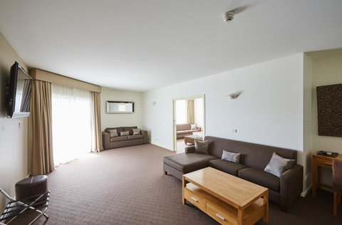 Mornington Hotel - Tourism Caloundra 20