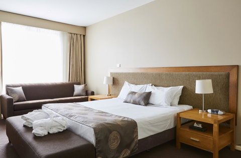 Mornington Hotel - Tourism Caloundra 23
