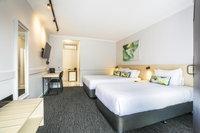 Book Chadstone Accommodation Vacations Tourism Caloundra Tourism Caloundra