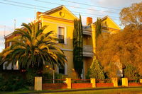 Book Castlemaine Accommodation Vacations Tourism Caloundra Tourism Caloundra
