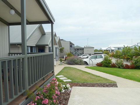 Apollo Bay Waterfront Motor Inn - Tourism Caloundra 10