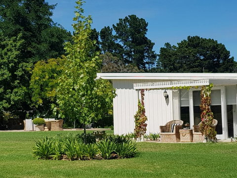 The Cottage - Tourism Caloundra 0