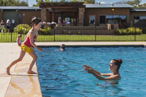 Ramada Resort By Wyndham Phillip Island - Tourism Caloundra 30