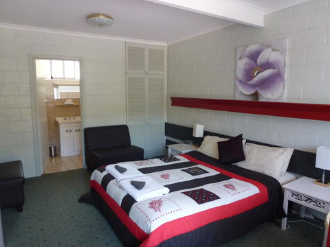 The Grampians Motel - Tourism Caloundra 42