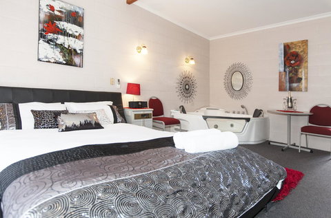 The Grampians Motel - Tourism Caloundra 19