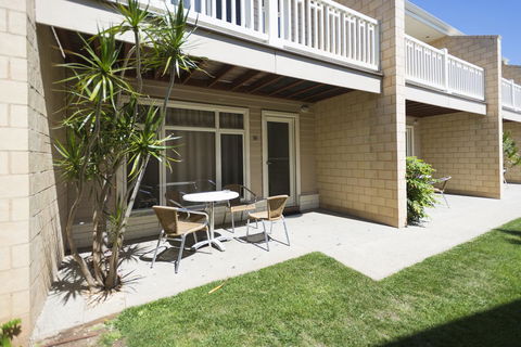 Port Campbell Parkview Motel & Apartments - Tourism Caloundra 22