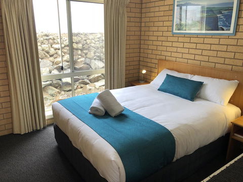 Port Campbell Parkview Motel & Apartments - Tourism Caloundra 3