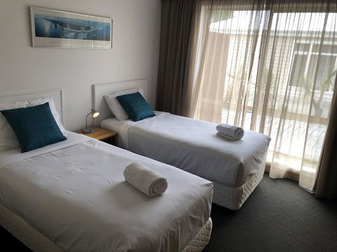 Port Campbell Parkview Motel & Apartments - Tourism Caloundra 13