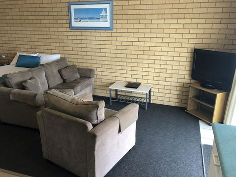 Port Campbell Parkview Motel & Apartments - Tourism Caloundra 9