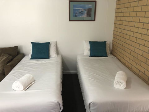 Port Campbell Parkview Motel & Apartments - Tourism Caloundra 6