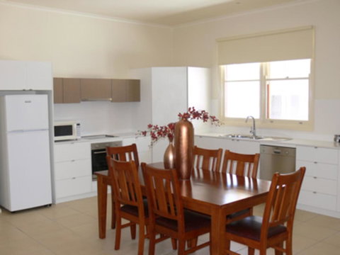 The Victoria Apartments - Tourism Caloundra 21
