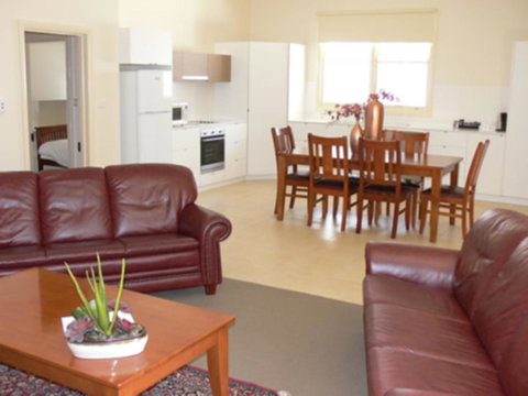 The Victoria Apartments - Tourism Caloundra 25