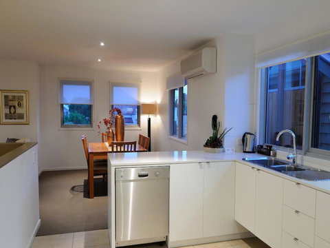 The Victoria Apartments - Tourism Caloundra 38