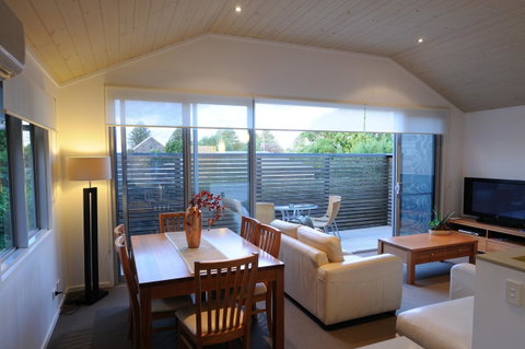 The Victoria Apartments - Tourism Caloundra 13