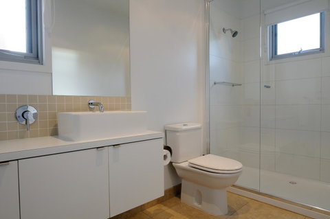 The Victoria Apartments - Tourism Caloundra 12
