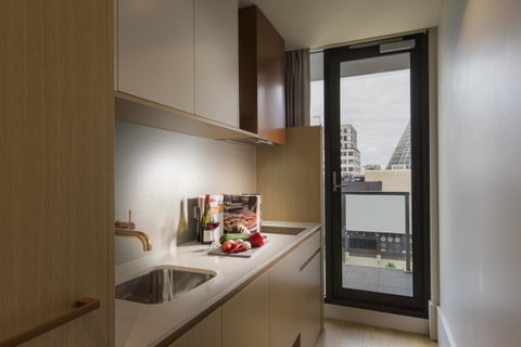 Brady Hotels Central Melbourne - Tourism Caloundra 8
