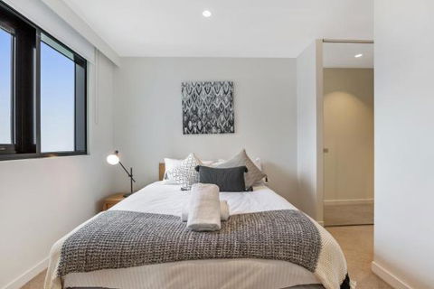Experience Platinum Hotel Apartments - Tourism Caloundra 4
