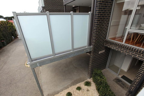 7 Falls Apartments - Tourism Caloundra 7