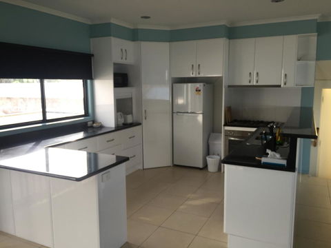 Heyfield Motel And Apartments - Tourism Caloundra 43