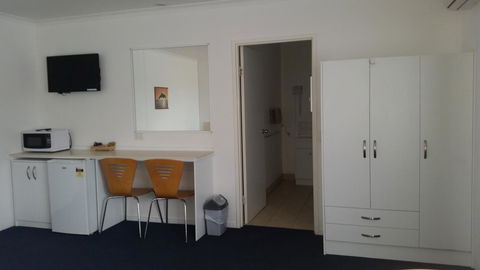 Heyfield Motel And Apartments - Tourism Caloundra 40