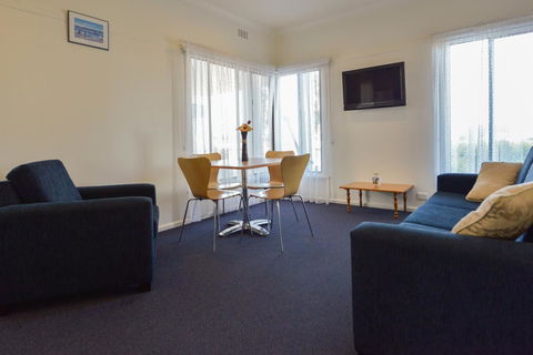 Heyfield Motel And Apartments - Tourism Caloundra 14