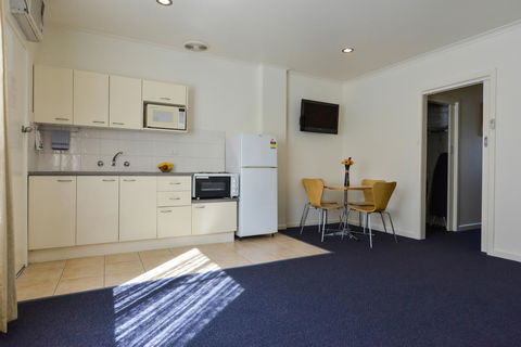 Heyfield Motel And Apartments - Tourism Caloundra 12