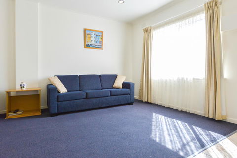 Heyfield Motel And Apartments - Tourism Caloundra 15