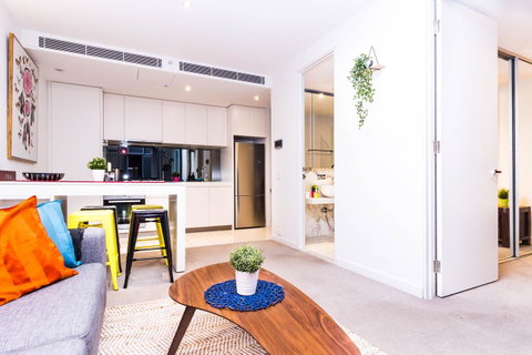 Stay Like Home - Tourism Caloundra 15