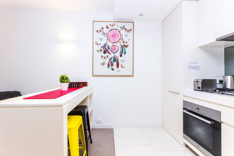 Stay Like Home - Tourism Caloundra 8