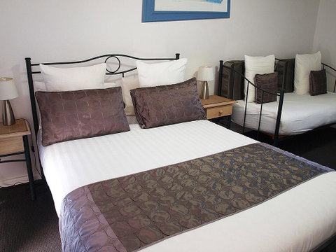 Mornington Motel - Tourism Caloundra 38