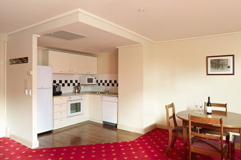Grand Hotel Melbourne - Tourism Caloundra 27
