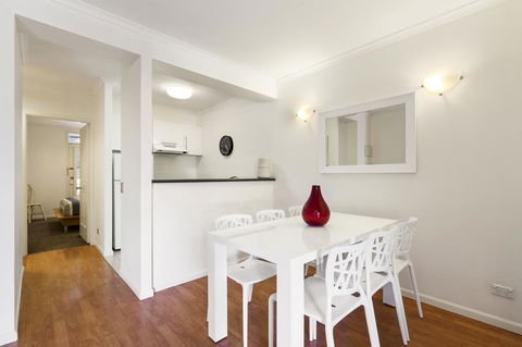Melbourne Luxury Paradise - Tourism Caloundra 6