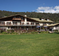 Bright Chalet - Tourism Caloundra