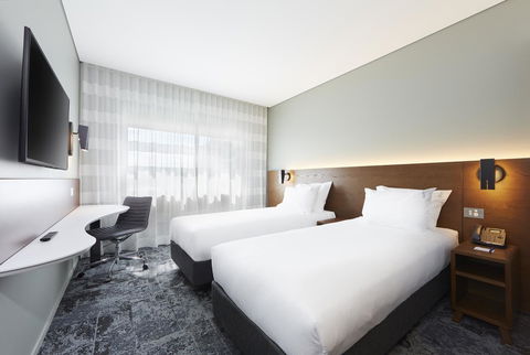 Holiday Inn Express Melbourne Southbank, An IHG Hotel - Tourism Caloundra 7