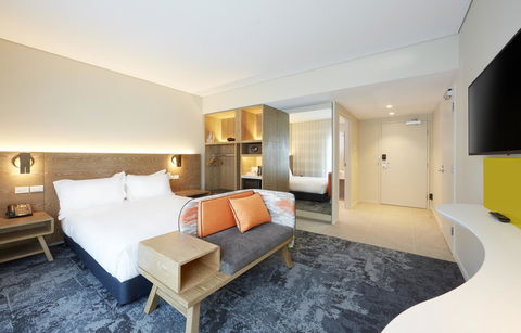 Holiday Inn Express Melbourne Southbank, An IHG Hotel - Tourism Caloundra 16