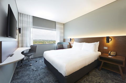 Holiday Inn Express Melbourne Southbank, An IHG Hotel - Tourism Caloundra 1