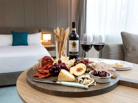 Novotel Melbourne Central - Tourism Caloundra 9