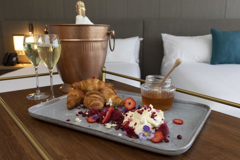 Novotel Melbourne Central - Tourism Caloundra 41