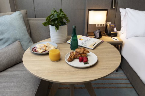 Novotel Melbourne Central - Tourism Caloundra 44
