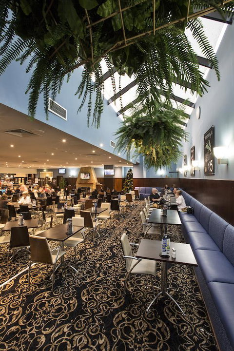 Nightcap At Seaford Hotel - Tourism Caloundra 9