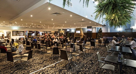 Nightcap At Seaford Hotel - Tourism Caloundra 37
