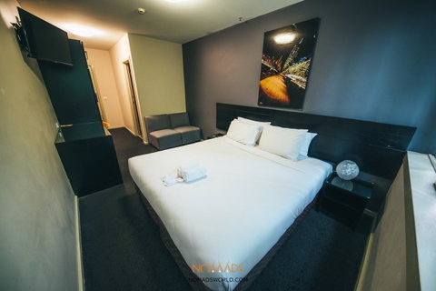 Nomads Melbourne Backpackers - Tourism Caloundra 18