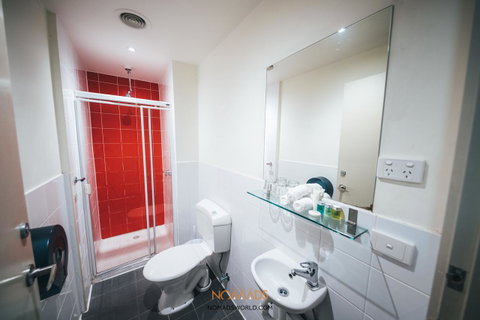 Nomads Melbourne Backpackers - Tourism Caloundra 25